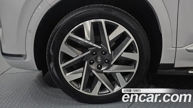 Hyundai Santa Fe 2021 thumb 6
