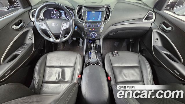 Hyundai Santa Fe 2016 thumb 8