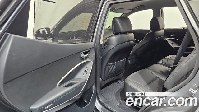 Hyundai Santa Fe 2016 thumb 12