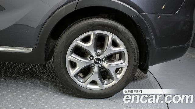 Kia Sorento 2015 thumb 6