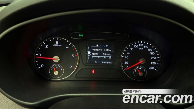 Kia Sorento 2015 thumb 9