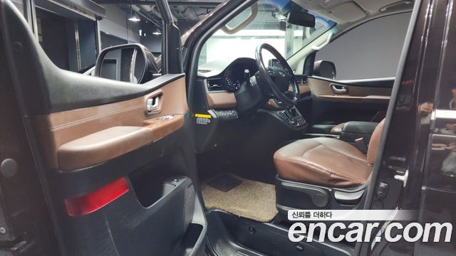 Hyundai Starex 2018 thumb 11