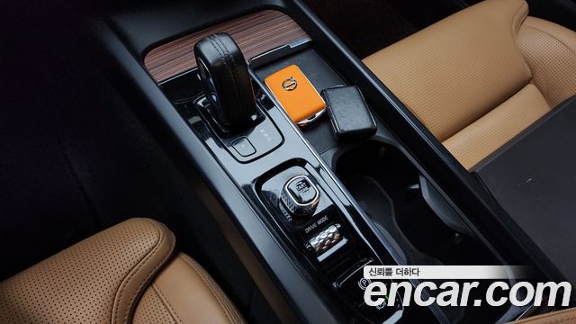 Volvo V60 2020 thumb 10