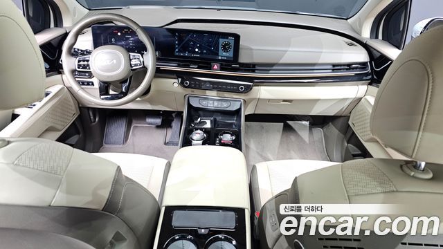 Kia Carnival 2023 thumb 8