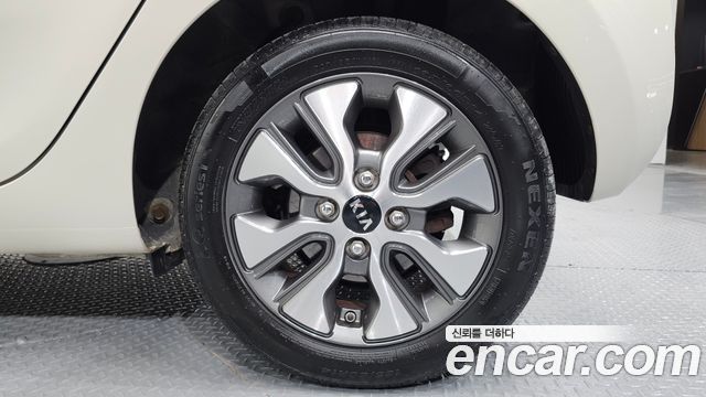 Kia Morning 2015 thumb 5