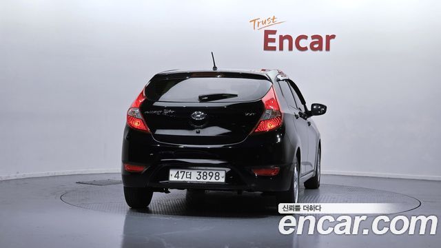 Hyundai Accent 2014 thumb 5
