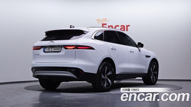Jaguar F-Pace 2021 thumb 3