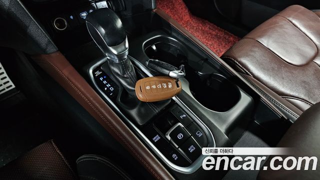 Hyundai Santa Fe 2020 thumb 10