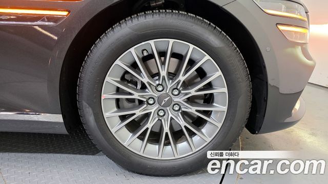 Genesis G80 2024 thumb 6