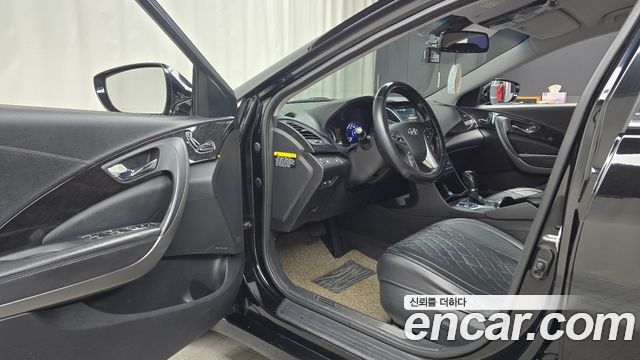 Hyundai Grandeur 2015 thumb 10