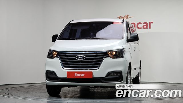 Hyundai Starex 2018 thumb 4