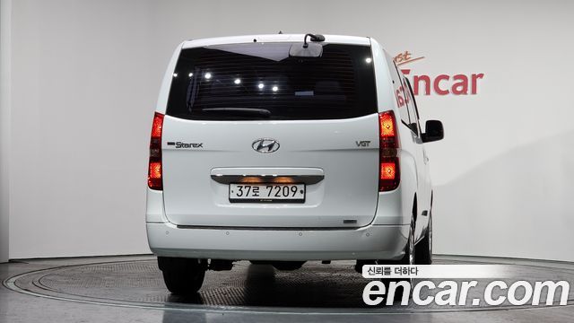 Hyundai Starex 2018 thumb 5