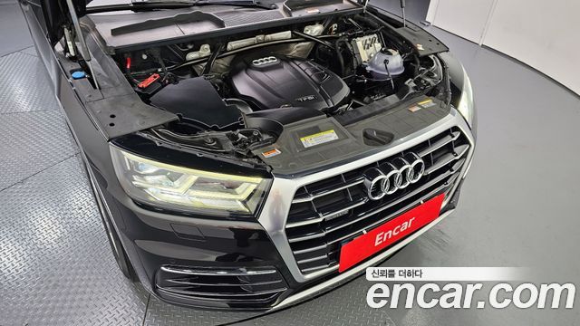 Audi Q5 2020 thumb 7
