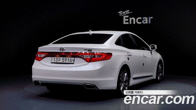 Hyundai Grandeur 2015 thumb 3