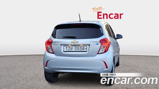 Chevrolet Spark 2016 thumb 5