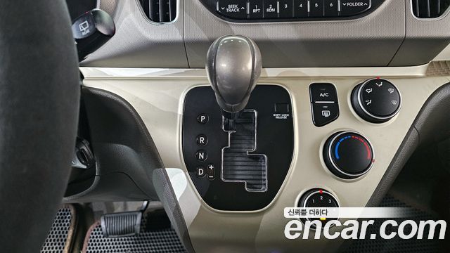 Kia Ray 2012 thumb 10