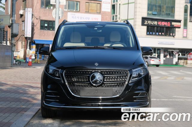 Mercedes-Benz V-Class 2025 thumb 3