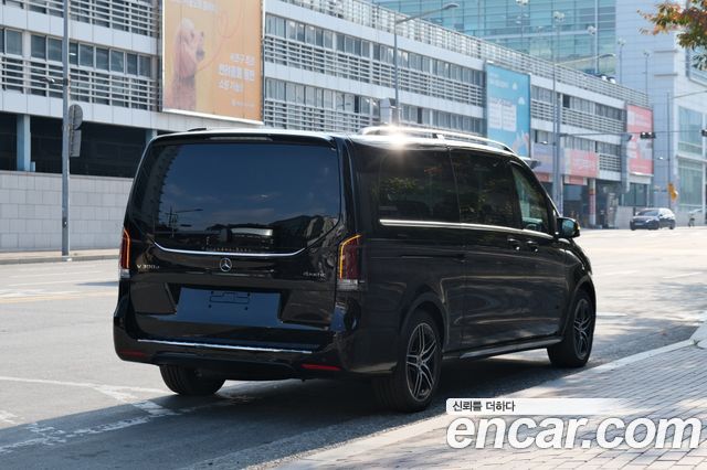 Mercedes-Benz V-Class 2025 thumb 4