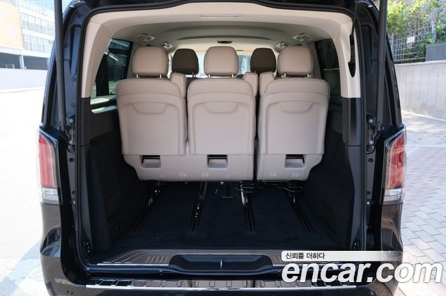 Mercedes-Benz V-Class 2025 thumb 7