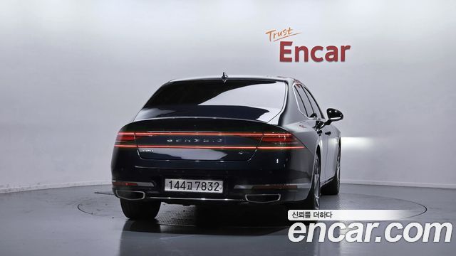 Genesis G90 2022 thumb 5