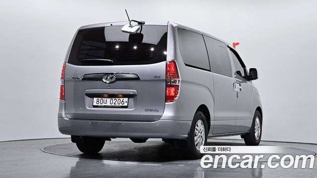 Hyundai Starex 2018 thumb 3