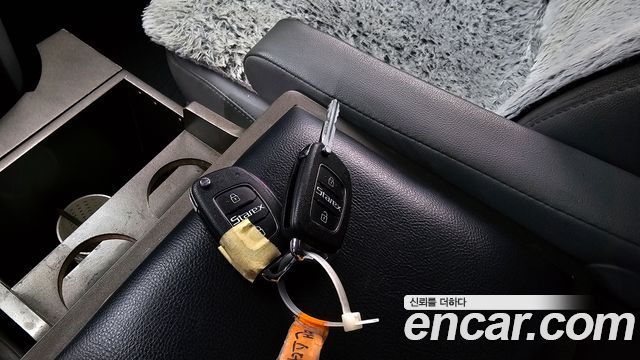 Hyundai Starex 2018 thumb 12