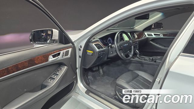 Hyundai Genesis 2016 thumb 11