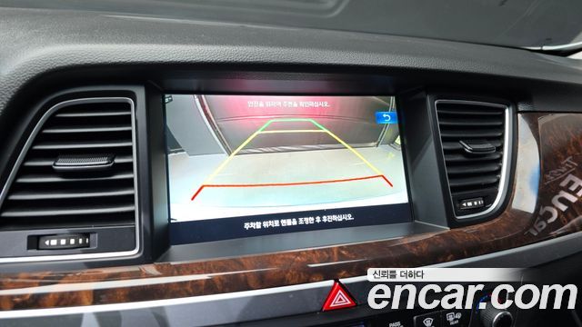 Hyundai Genesis 2016 thumb 12