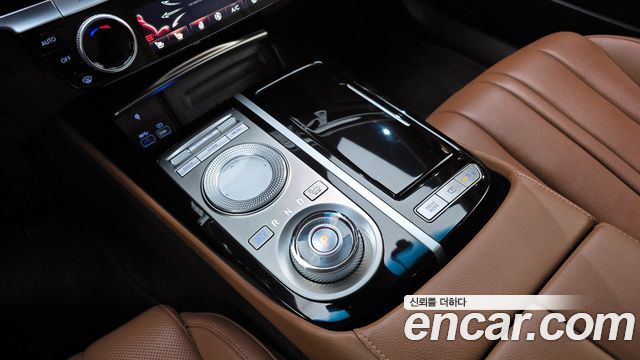 Genesis G80 2020 thumb 9