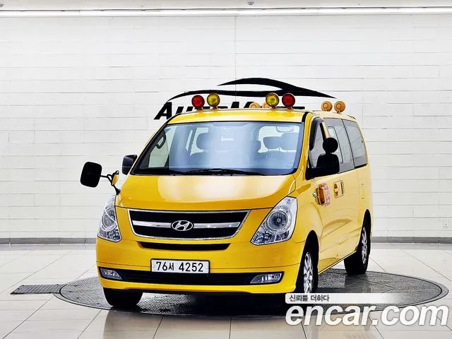 Hyundai Starex 2014 thumb 12