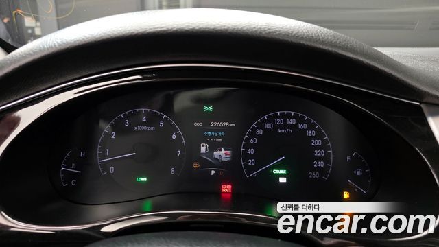Hyundai Genesis 2012 thumb 9
