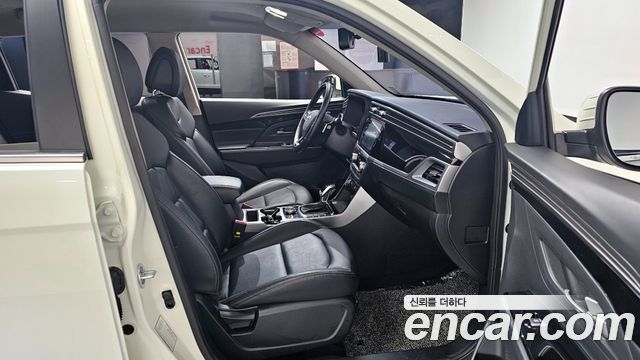 SsangYong Korando 2022 thumb 10