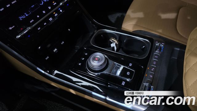 Kia Carnival 2023 thumb 9