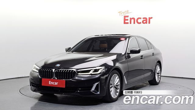 BMW 5 серии 2021 thumb 2