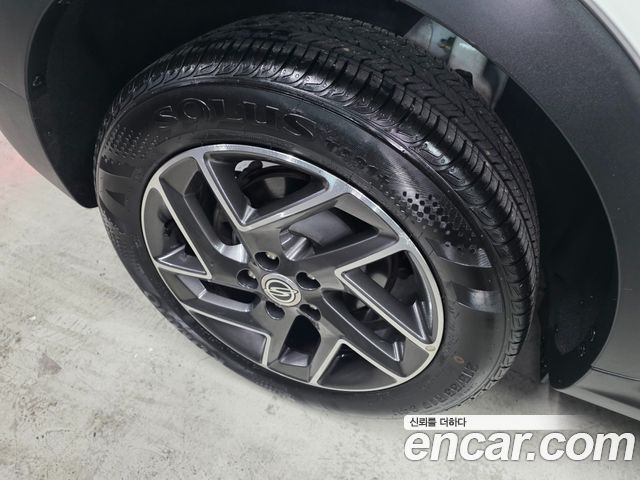 SsangYong Tivoli 2021 thumb 5