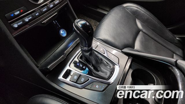 Hyundai Grandeur 2015 thumb 9