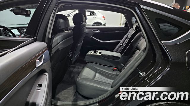 Genesis G80 2019 thumb 12