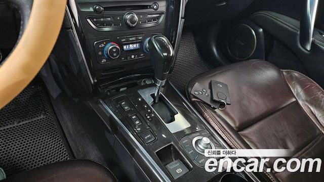 Renault Korea SM7 2012 thumb 10