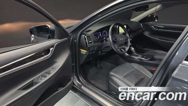 Hyundai Grandeur 2018 thumb 11