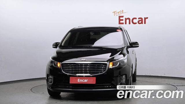 Kia Carnival 2018 thumb 4