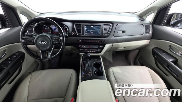 Kia Carnival 2018 thumb 7