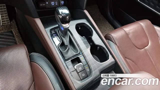 Hyundai Santa Fe 2020 thumb 10