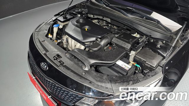 Kia K5 2016 thumb 6