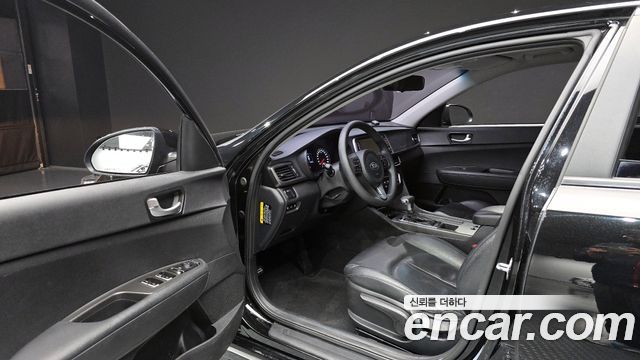Kia K5 2016 thumb 10