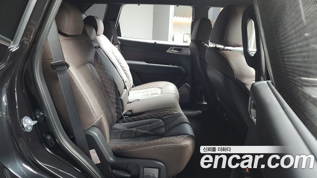 SsangYong Rexton 2023 thumb 12