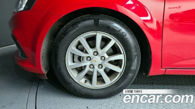 Chevrolet Aveo 2017 thumb 6