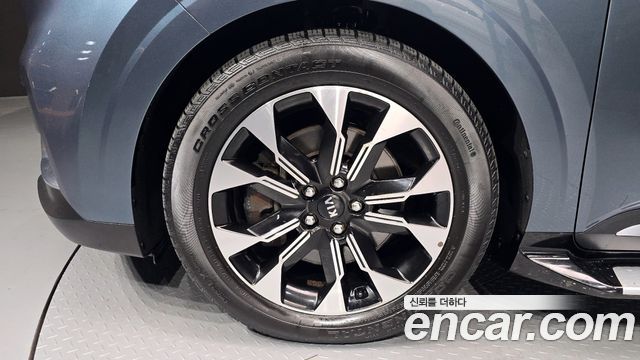 Kia Carnival 2021 thumb 6