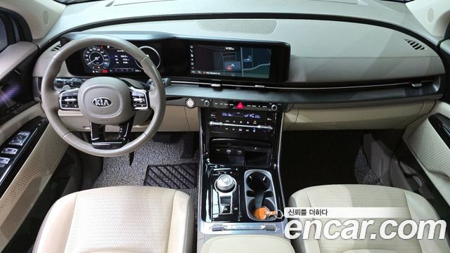 Kia Carnival 2021 thumb 8