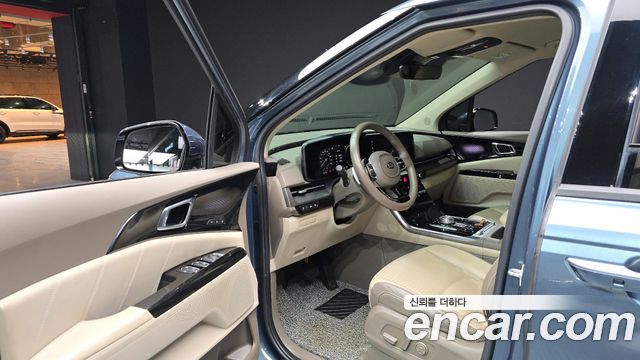 Kia Carnival 2021 thumb 11