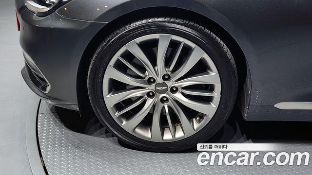 Genesis G80 2018 thumb 6